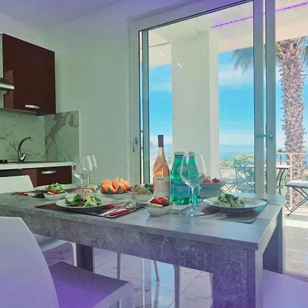 Ninfa Sul Mare Apartments 50 M E T R I Dal Mare Best Breakfast And Free Parking Capo Vaticano Ngoại thất bức ảnh