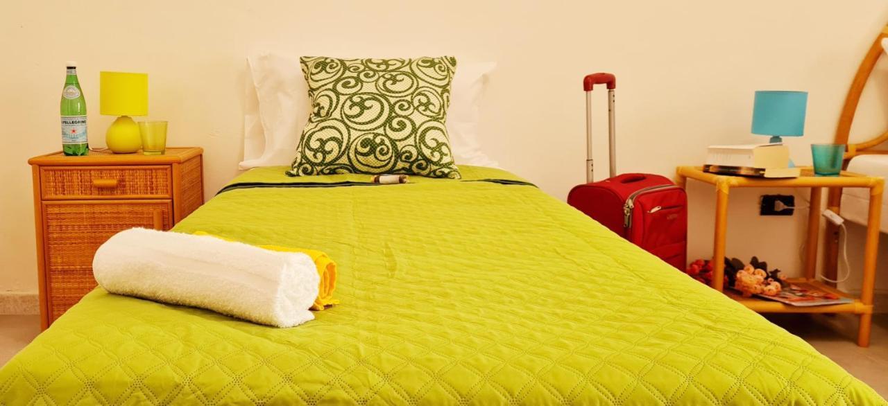 Ninfa Sul Mare Apartments 50 M E T R I Dal Mare Best Breakfast And Free Parking Capo Vaticano Ngoại thất bức ảnh