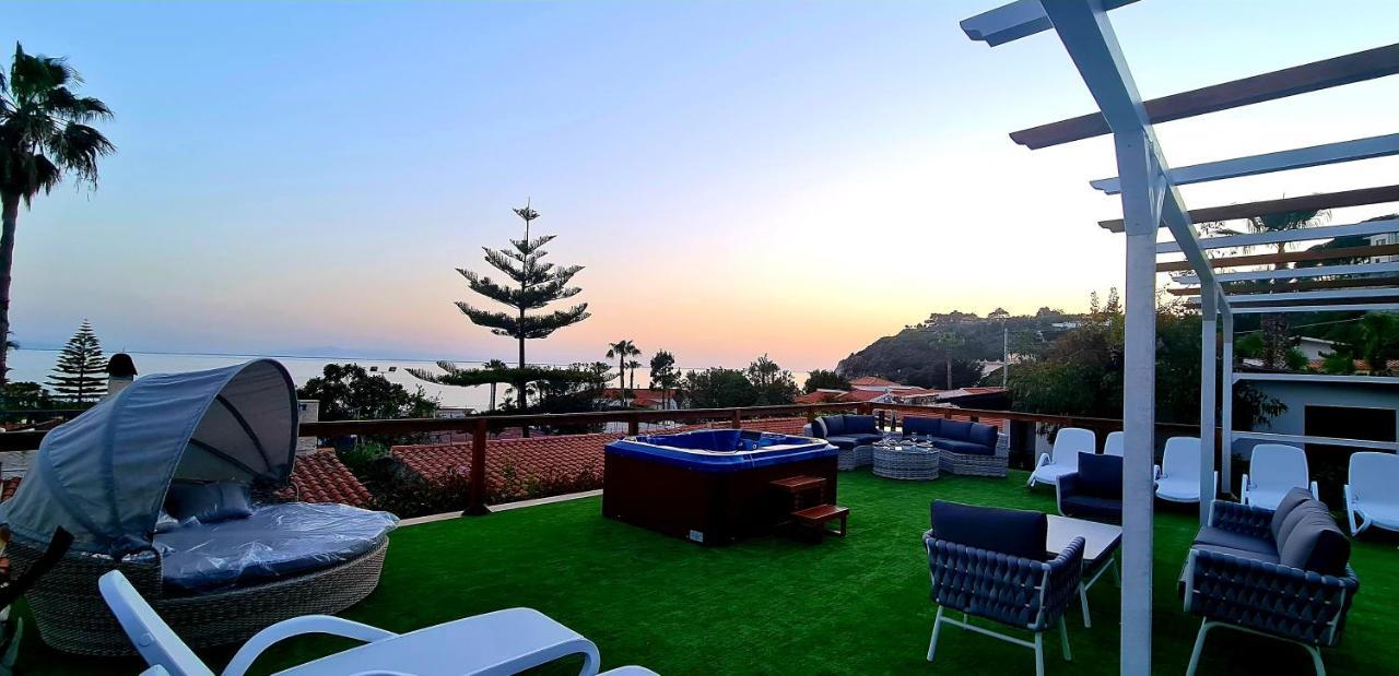 Ninfa Sul Mare Apartments 50 M E T R I Dal Mare Best Breakfast And Free Parking Capo Vaticano Ngoại thất bức ảnh