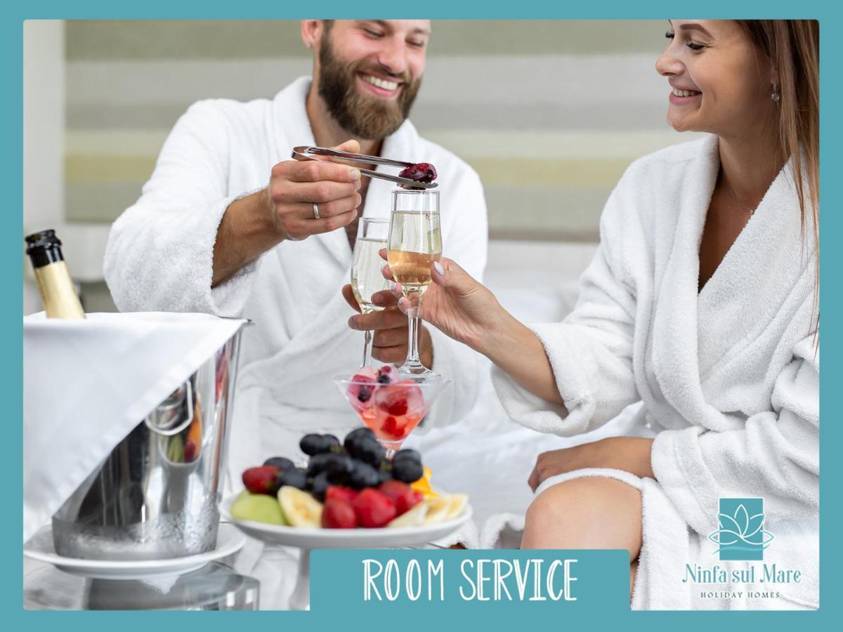 Ninfa Sul Mare Apartments 50 M E T R I Dal Mare Best Breakfast And Free Parking Capo Vaticano Ngoại thất bức ảnh