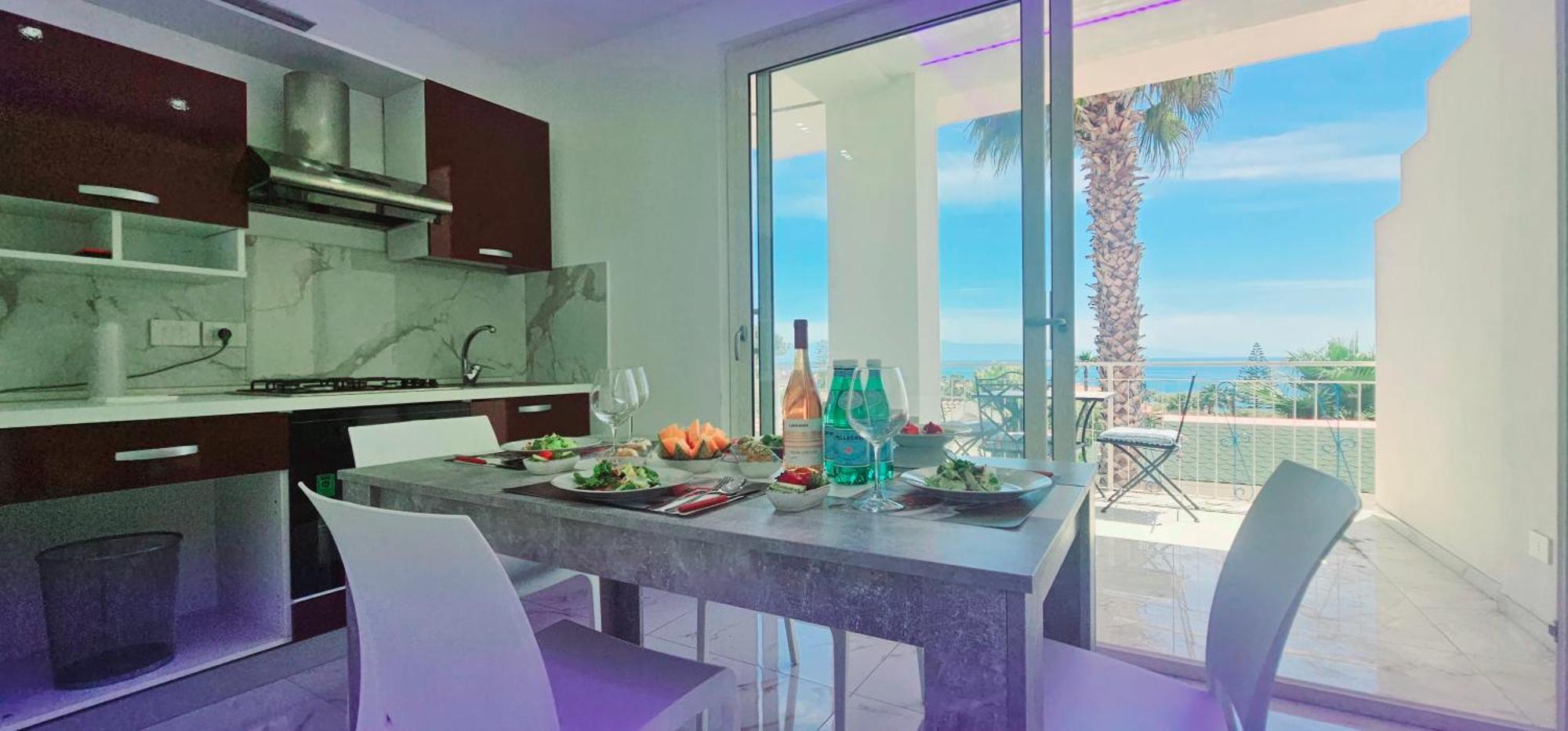 Ninfa Sul Mare Apartments 50 M E T R I Dal Mare Best Breakfast And Free Parking Capo Vaticano Ngoại thất bức ảnh